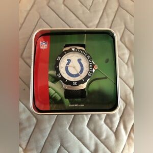 Mens watch